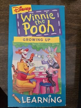 Disney Winnie the Pooh Learning VHS - Vintage 1990s
